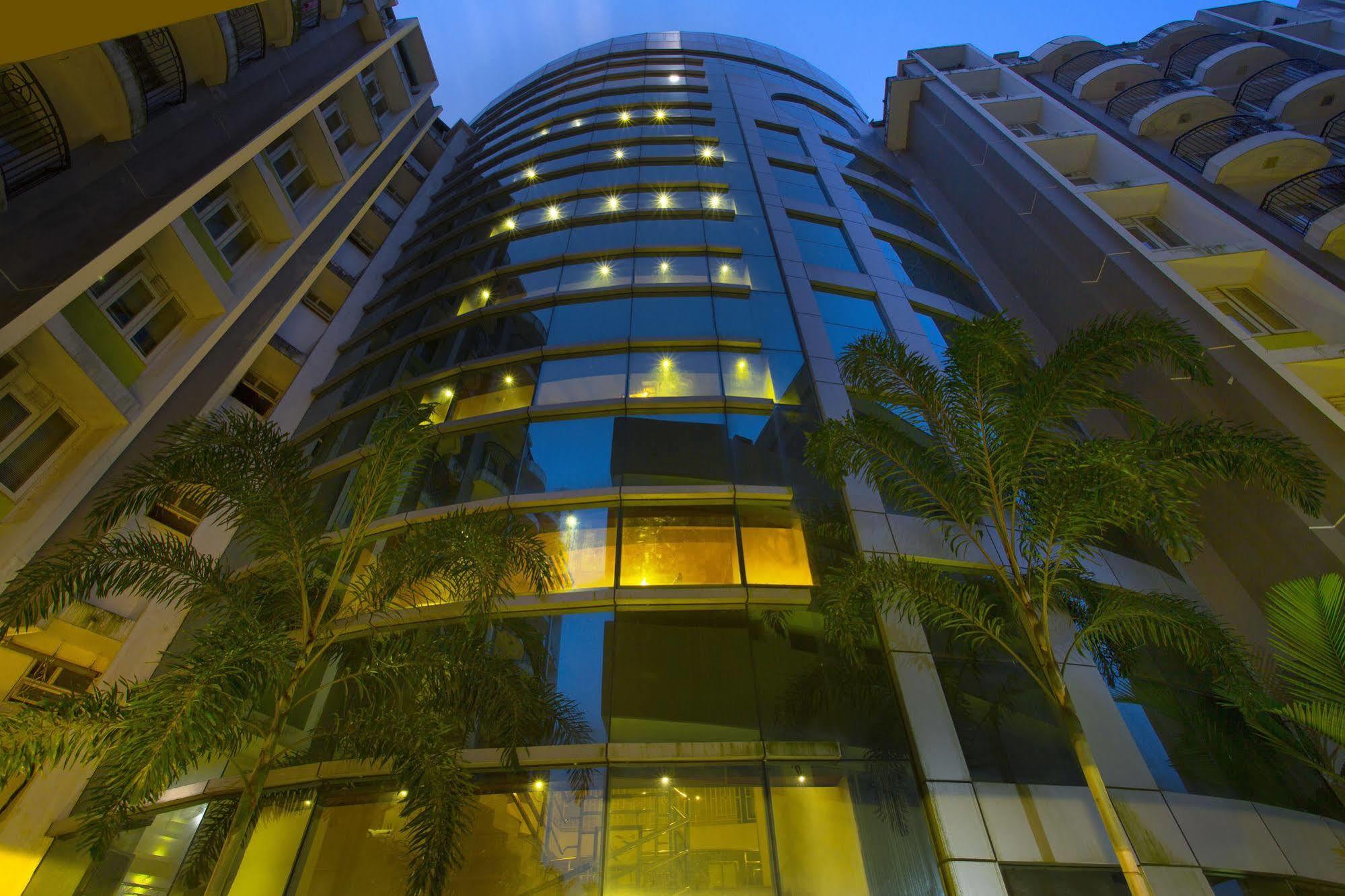 Atlas Airport Hotel Apartment เนดุมบัสเซรี ภายนอก รูปภาพ